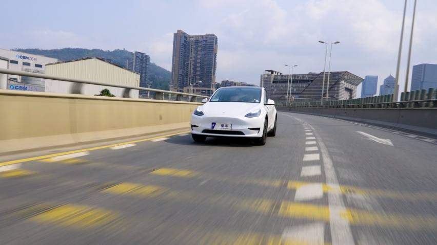 25万纯电SUV该选谁？全新腾势N7对比Model Y