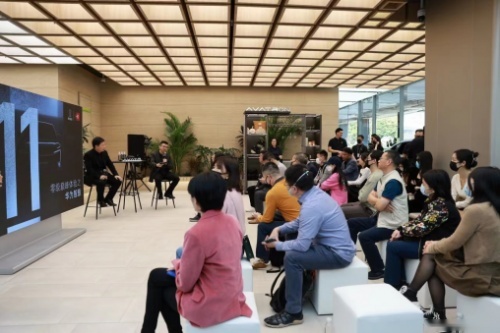 余承东为阿维塔高调站台，折射出什么信号