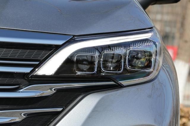 不能忽视的自主品牌中型SUV，能文能武的传祺GS5不一般