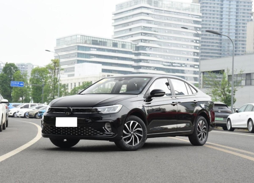 7.999万元起售，上汽大众朗逸新锐出众版上市，搭载1.5L发动机