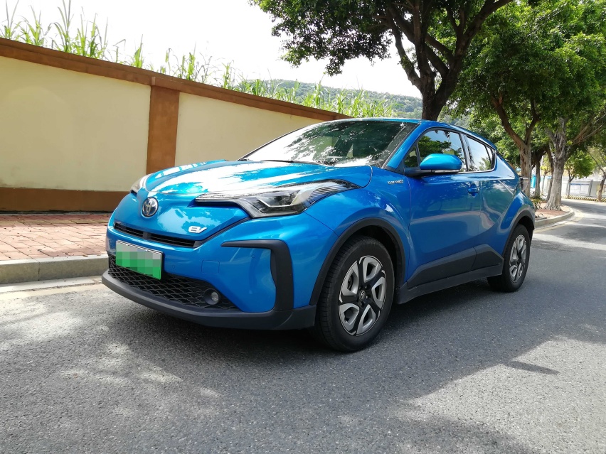 广汽丰田电动化的“处女作”，C-HR EV 当仁不让先行一步