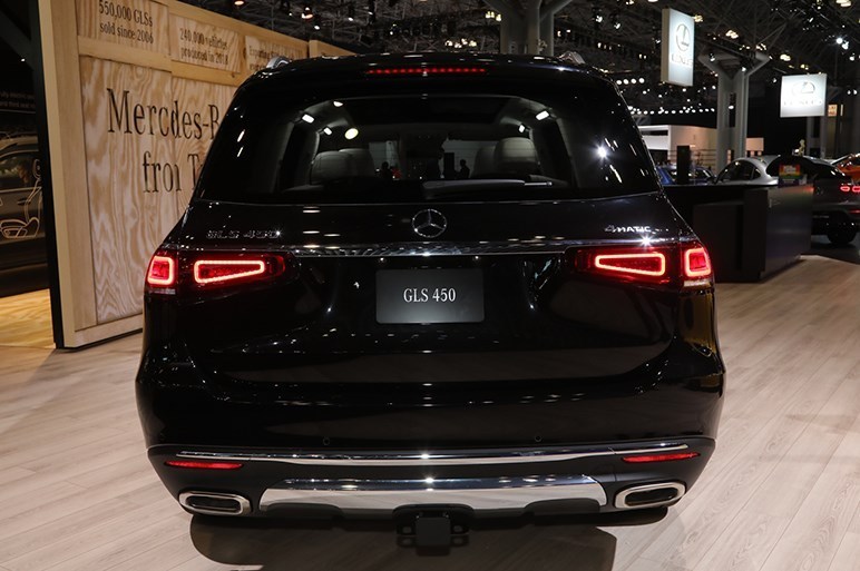 全新奔驰GLS 450实车