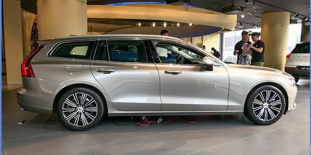 全新一代V60，是啊！生活还有远方和田野