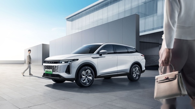 电比油省，舒适升级，星途瑶光C-DM售15.98万元起