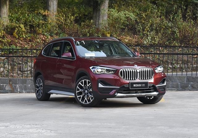 凯迪拉克XT4对比宝马X1，豪华入门SUV该如何选?