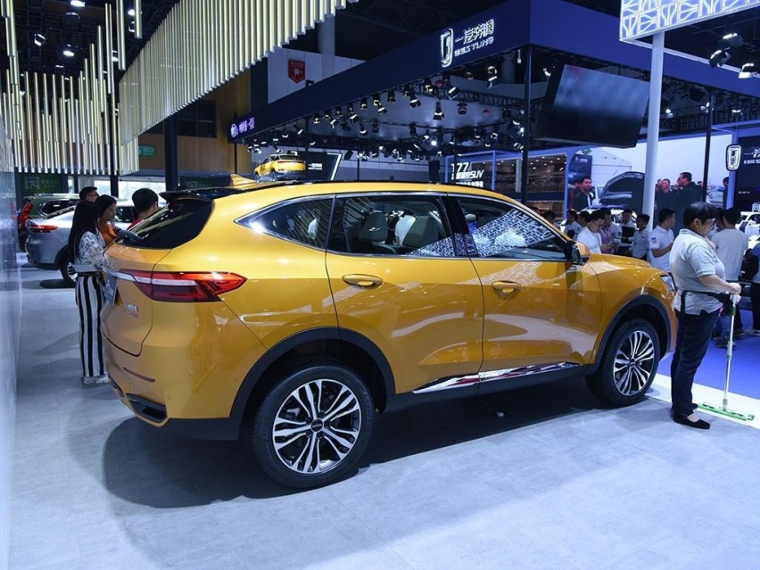 又一次三炮齐发，哈弗新款F5、新款F7和F7x性能版今晚正式