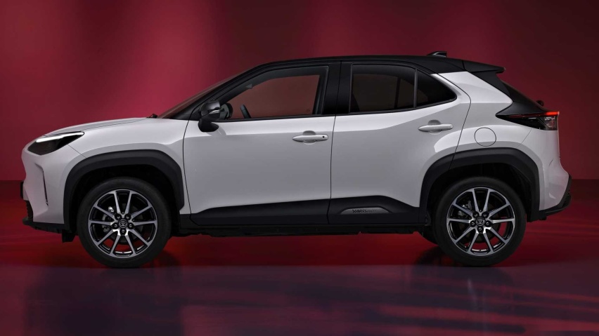 搭载三缸混动系统 欧版丰田Yaris Cross GR Sport官图