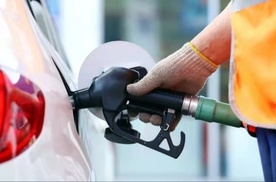 国内油价3月17日24时起上涨 92号汽油每升上调0.59元