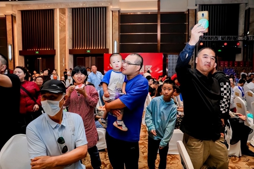 京诚十年庆典 九月感恩献礼 大型团购会完美收官