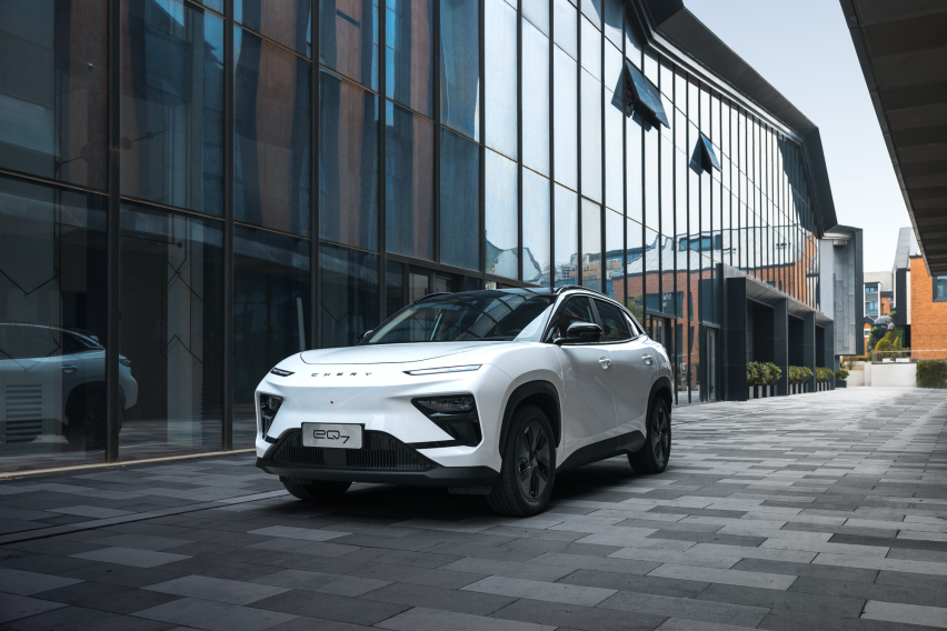 聚焦成都国际车展人气车型，奇瑞eQ7引领“超舒适家庭纯电SUV”新热潮