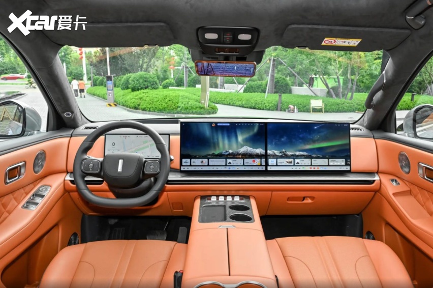 2.0T换1.5T，魏牌V9X家庭版对比加长版，差价1.8万