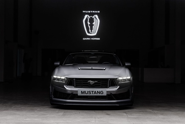 电车当道，Mustang Dark Horse如何完成绝地反击？