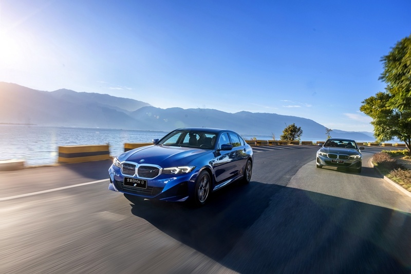 纵情热“i”，自由探享全新BMW i3电动驾趣