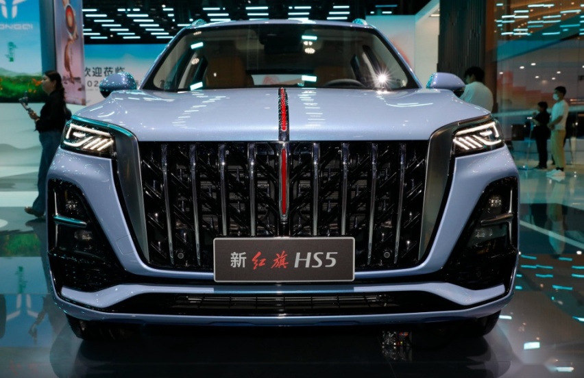 20万级SUV还是合资天下？静态评测红旗HS5，月销8000+不是盖的
