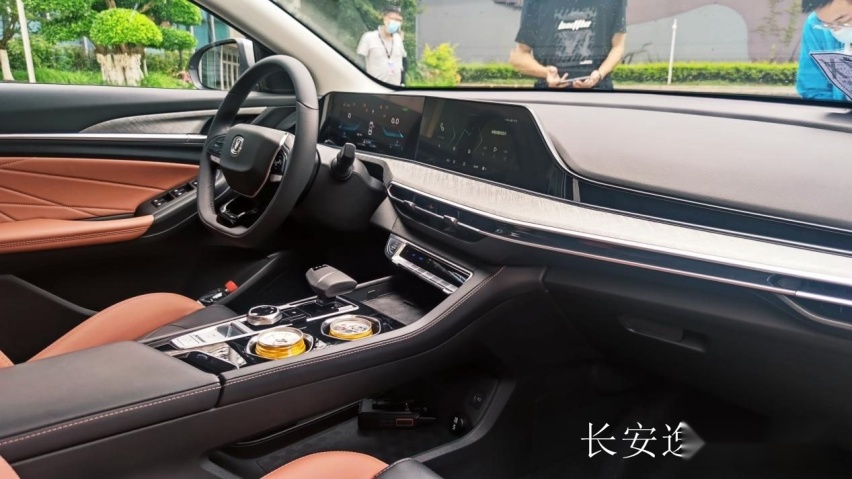 8.99万元起，长安逸达卷的不是比亚迪秦冠军版，而是逸动PLUS？