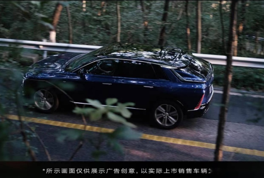 秋日胜春朝，凯迪拉克纯电LYRIQ锐歌陪你体验四季之美！