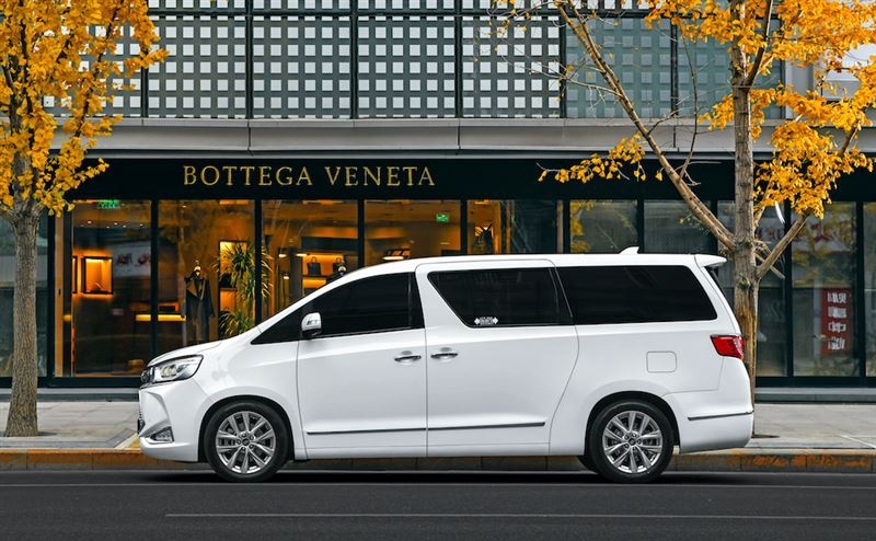 手握20万 你会给哪款商务MPV“投票”？