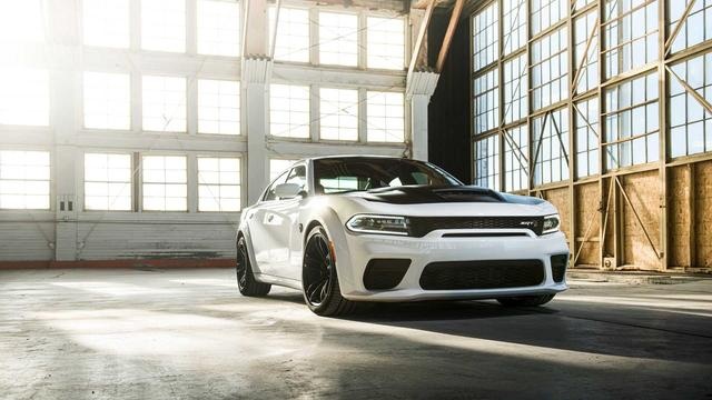 道奇Charger SRT Hellcat Redeye