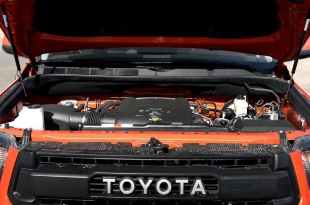 V8+6AT爆386马力，丰田坦途新款来了！一车在手，SUV