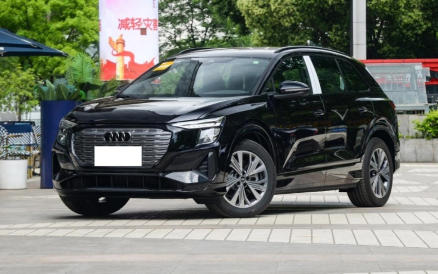 想买奥迪的注意！奥迪中大型纯电SUV最低已跌至24万，能续航560km