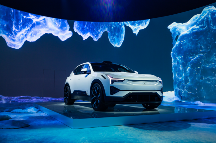 ���A���SUV�O��3���㣡�O���e�k����Ȼ�������ɳ��mˇ�gչ