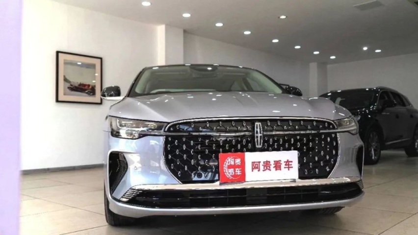 想要空间、配置还是动力？探店以告诉你：林肯Z这车全齐了！