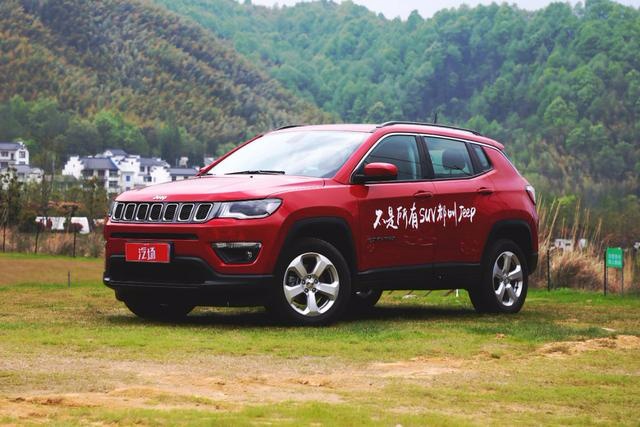 全新Jeep指南者1.3T对比大众途岳 小排量的竞赛