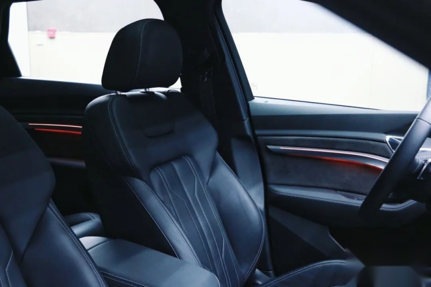 奥迪 e-tron 55quattro评测