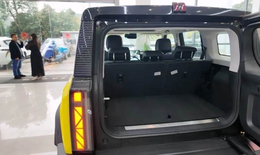 奇瑞再出好车！iCAR 03不到11万起，轻越野SUV，还看比亚迪？