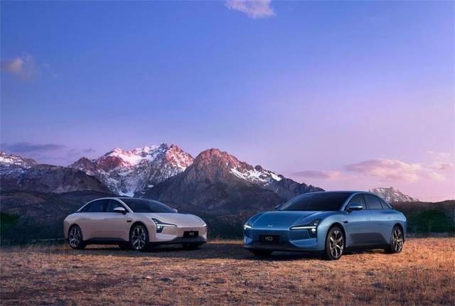 Model 3真敌手 小鹏MONA M03不止高在颜值