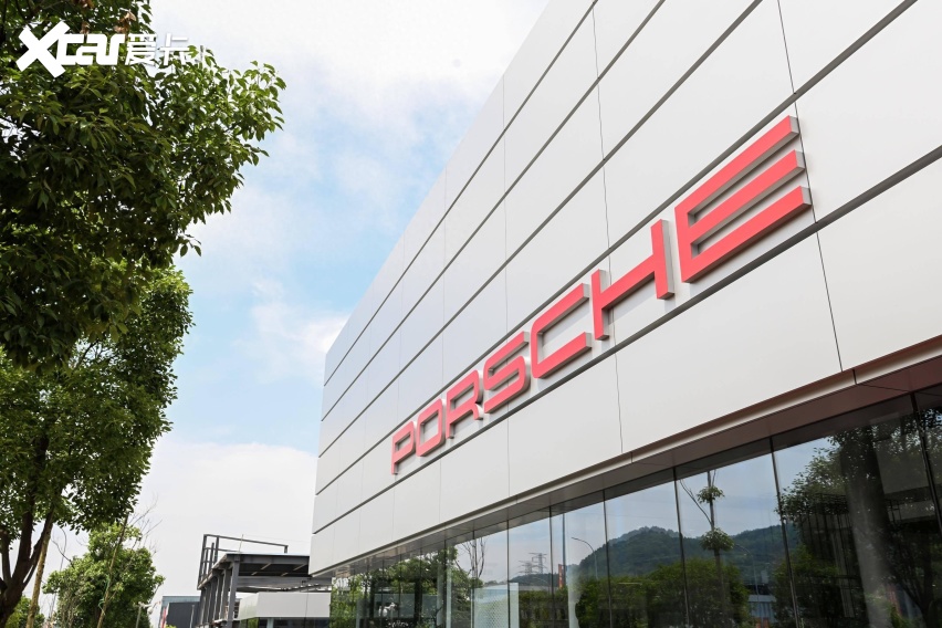 豪车卖不动了?经销商关门离场,集体逼宫德国总部