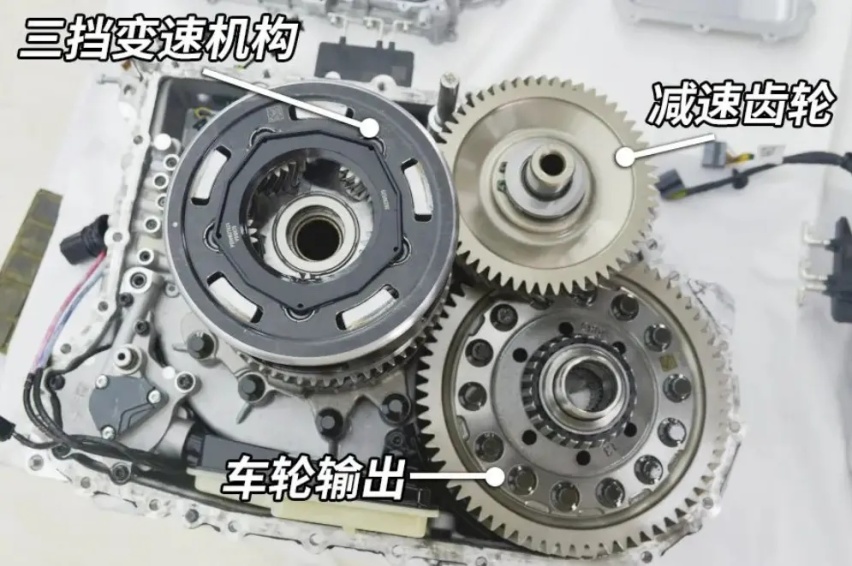 银河L7、宋、深蓝S7拆车对比，谁动力更强？