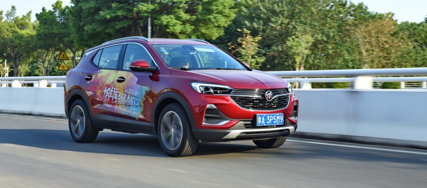 都是新款刚上市，15万买SUV，这两款精致实用值得一看！