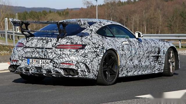 700匹怪兽！奔驰AMG GT BS将亮相成都车展