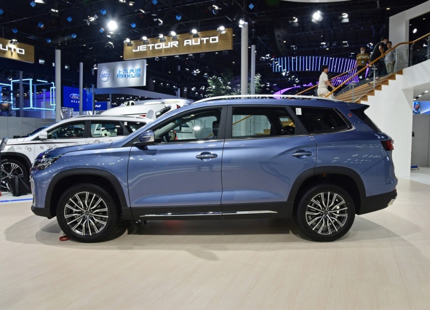 售价10.19万元起，定位于一款7座中型SUV，捷途X90 PLUS正式上市