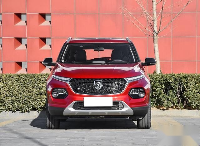 三款适合年轻人开的SUV，8万内能落地，关键是性价比超高