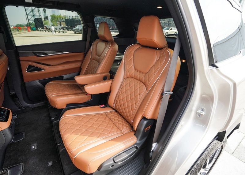 东风英菲尼迪QX60上市 39.98-61.98万元 比预售价便宜了5万