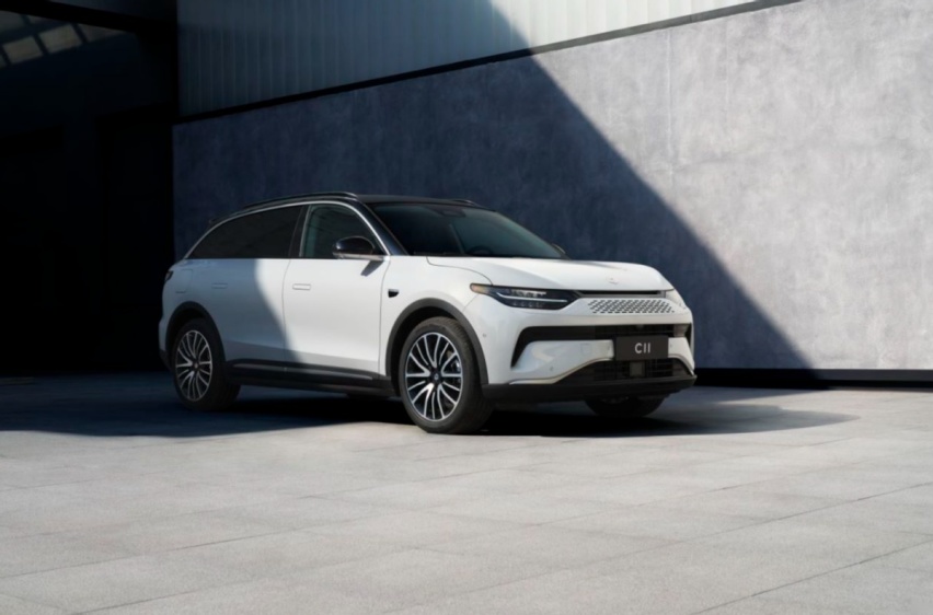 年轻家庭买新能源中型SUV，为何绕不开零跑C11，还是销冠