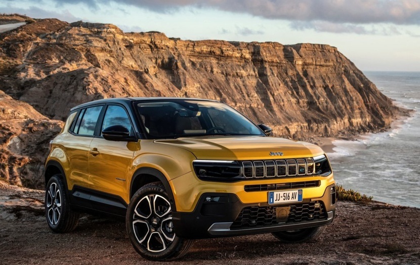 Jeep Avenger官图发布 最高续航400km