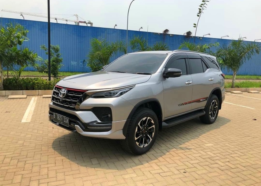 普拉多退市看它！新款丰田Fortuner，搭2.8T四驱，或今年入华