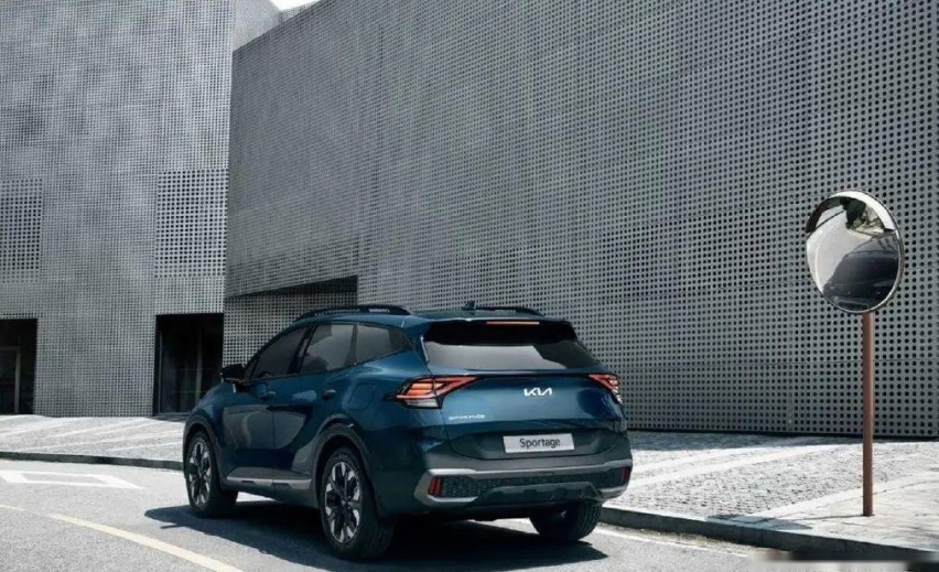 高颜值紧凑型SUV，起亚第五代Sportage狮铂拓界新车外观图公布