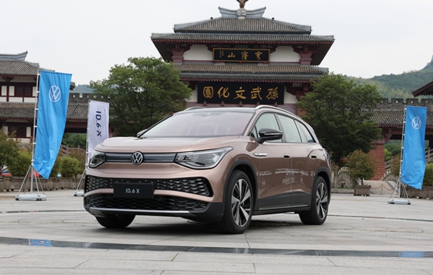 27.6万元的Model Y标准续航版，看哭了谁？