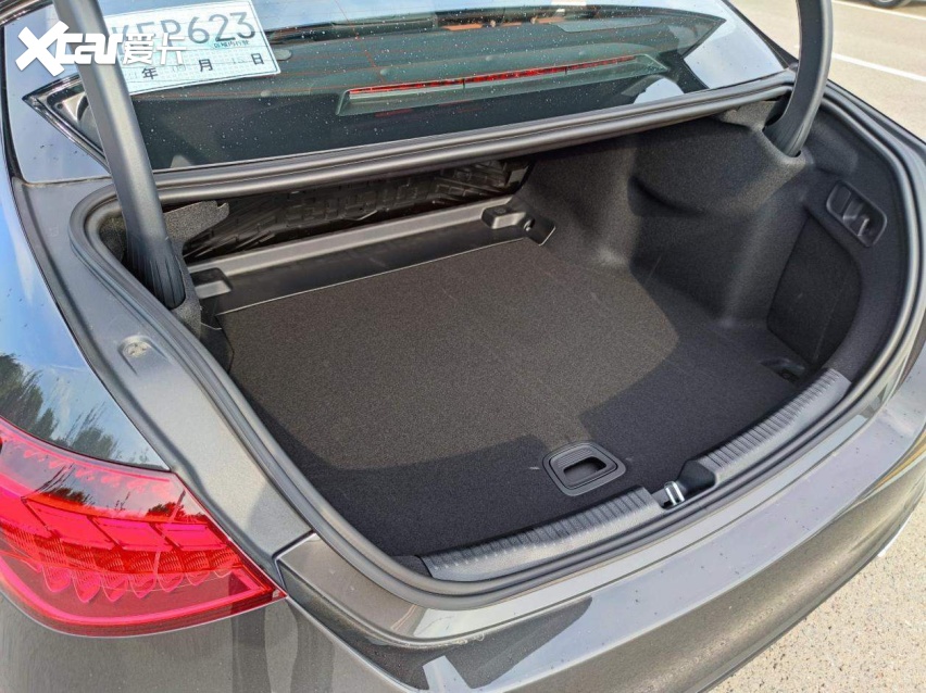 1.5T不再是短板？牛车网试驾全新一代奔驰C260L