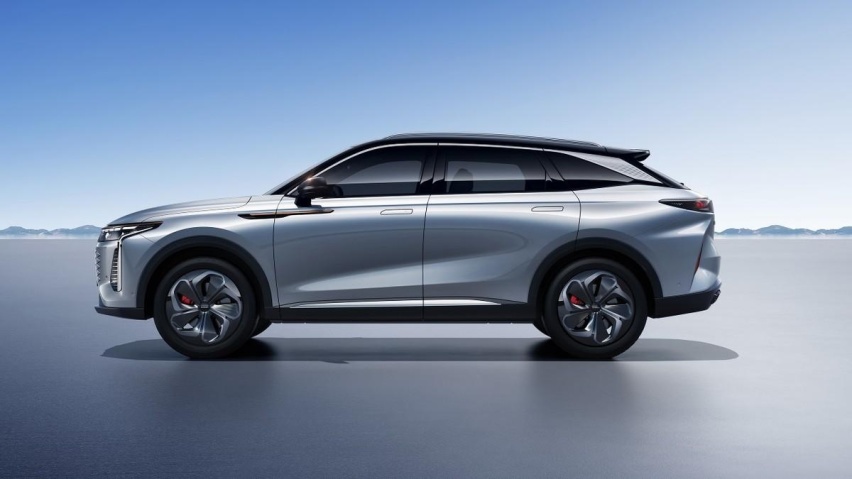15.28万元买一台2.0T的中型SUV，价格实惠，就是长得丑