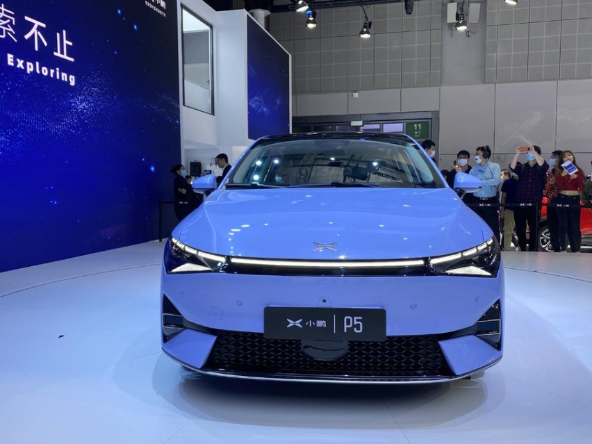 小鹏P5亮相上海车展 激光雷达是亮点