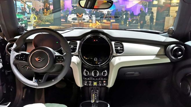 国产纯电MINI：长城与宝马合作的光速汽车首款车型即将和大家见面
