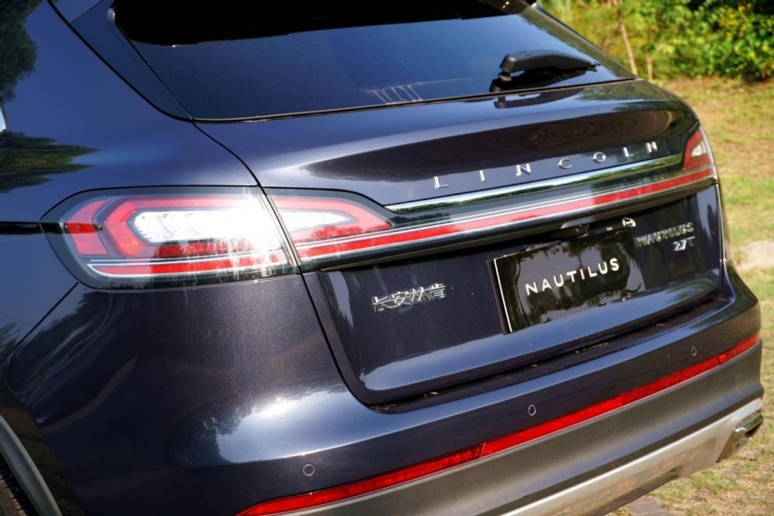 三十万可以挑选的SUV(一)：林肯航海家，科技与豪华可兼得！