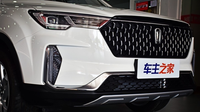 不到7万起步SUV！实拍解析奔腾T33到底性价比如何？