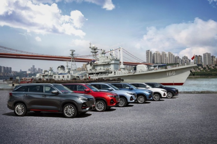 要SUV，要10万块，还要性价比，那长安欧尚X7 PLUS你一定绕不开