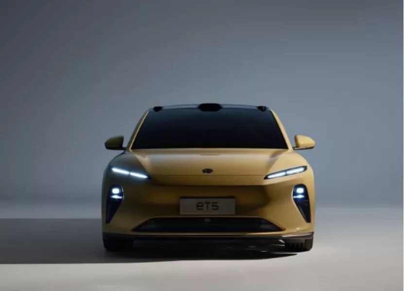 兰博基尼Aventador继任者车型路试；蔚来ET5公布价格